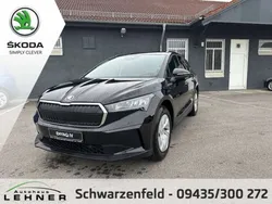 Black magic perleffekt Gebraucht 2023 Skoda Enyaq iV Ambiente SUV | 34.990 €