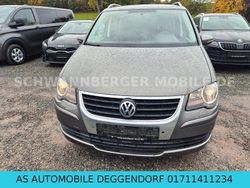 Grau Gebraucht 2010 VW Touran Freestyle Van / Kleinbus | 4.999 € (Guter Preis)