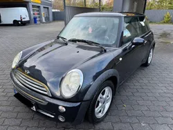 Schwarz Gebraucht 2007 Mini ONE Kleinwagen | 3.999 € (Fairer Preis)