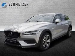 Gebraucht 2023 Volvo V60 CC Kombi | 39.390 € (Guter Preis)