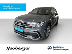 Grau Gebraucht 2024 VW Tiguan R-line SUV | 44.990 € (Fairer Preis)