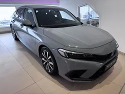 Sonic grey pearl Neu 2025 Honda Civic Elegance Limousine | 33.990 € (Guter Preis)