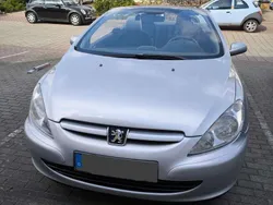 Silber Gebraucht 2005 Peugeot 307 CC Filou Cabrio | 2.699 € (Fairer Preis)
