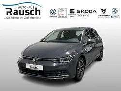 Grau (metallic) Gebraucht 2021 VW Golf VIII Style Limousine | 21.750 € (Fairer Preis)
