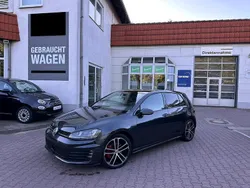 Grau Gebraucht 2015 VW Golf VII GTD Kleinwagen | 13.990 € (Fairer Preis)