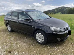Schwarz Gebraucht 2011 VW Golf VI Comfortline Kombi | 6.666 € (Etwas zu teuer)