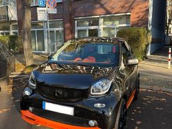 Schwarz Gebraucht 2018 Smart ForTwo Coupé Brabus Kleinwagen | 16.900 € (Etwas zu teuer)