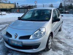 Silber Gebraucht 2008 Renault Clio II Campus Kleinwagen | 2.250 € (Fairer Preis)