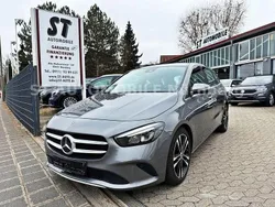 Mountaingrau met. Gebraucht 2019 Mercedes B180 Edition 1 Van / Kleinbus | 20.900 € (Fairer Preis)
