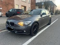 Grau Gebraucht 2012 BMW 120 Sport Line Kleinwagen | 4.399 € (Guter Preis)