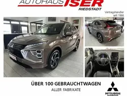 Braun (bronzebraun) Neu 2025 Mitsubishi Eclipse Cross Plus SUV | 33.990 €
