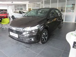 Perlmuttschwarz Gebraucht 2024 Dacia Logan Limousine | 18.990 € (Fairer Preis)