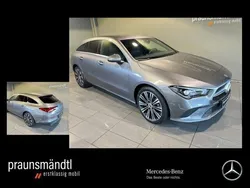 Grau Gebraucht 2023 Mercedes CLA200 Shooting Brake Kombi | 33.490 € (Fairer Preis)