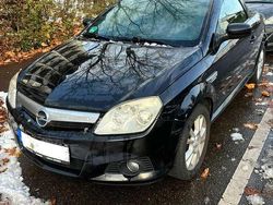 Schwarz Gebraucht 2007 Opel Tigra Edition Cabrio | 2.700 € (Fairer Preis)