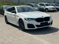 Weiß Gebraucht 2020 BMW 540 M Sport Kombi | 35.273 € (Superpreis)