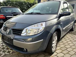 Grau Gebraucht 2006 Renault Scénic II Van / Kleinbus | 2.700 € (Fairer Preis)