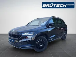 Schwarzmagic perleffekt metallic Gebraucht 2023 Skoda Karoq SportLine SUV | 31.980 € (Fairer Preis)
