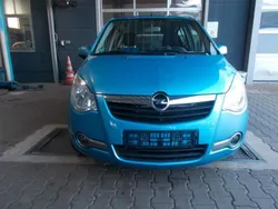 Blau Gebraucht 2010 Opel Agila Kleinwagen | 3.190 € (Fairer Preis)