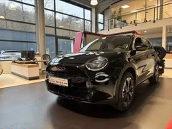Schwarz Neu 2024 Fiat 600 La Prima Limousine | 28.590 € (Guter Preis)