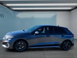 Grau Gebraucht 2023 Audi S3 Kleinwagen | 42.399 € (Fairer Preis)
