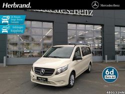 Grau Gebraucht 2023 Mercedes Vito Van / Kleinbus | 48.195 €