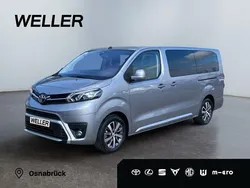 Silber Gebraucht 2023 Toyota Proace Verso Comfort Kombi | 35.250 € (Guter Preis)