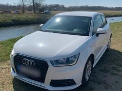 Weiß Gebraucht 2015 Audi A1 S-Line Kleinwagen | 9.990 € (Guter Preis)