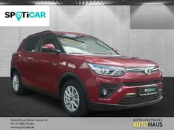 Rot Gebraucht 2019 Ssangyong Tivoli Quartz SUV | 13.870 € (Fairer Preis)