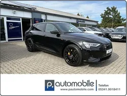 Schwarz Gebraucht 2022 Audi e-tron Black Edition SUV | 33.980 € (Guter Preis)