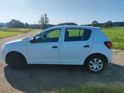 Weiß Gebraucht 2019 Dacia Sandero Acces Kleinwagen | 6.300 € (Guter Preis)