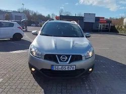 Silber Gebraucht 2013 Nissan Qashqai +2 SUV | 10.800 € (Fairer Preis)