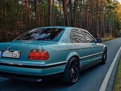 Grün Gebraucht 2001 BMW 735 Performance Limousine | 7.750 €