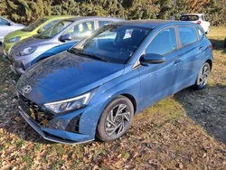 Vibrant blue Neu 2025 Hyundai i20 Trend Limousine | 23.490 € (Etwas zu teuer)