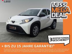 Schneeweiß Gebraucht 2022 Toyota Aygo Kleinwagen | 13.980 € (Guter Preis)
