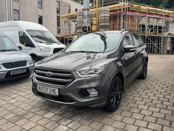 Grau Gebraucht 2017 Ford Kuga ST-Line SUV | 17.990 € (Fairer Preis)