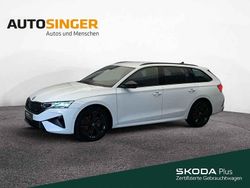 Moonweiss metallic Gebraucht 2025 Skoda Octavia RS Kombi | 38.740 € (Guter Preis)