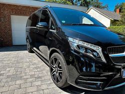 Schwarz Gebraucht 2021 Mercedes V300 Avantgarde Van / Kleinbus | 59.990 € (Fairer Preis)