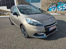 Braun Gebraucht 2012 Renault Scénic III Bose Edition Van / Kleinbus | 4.600 € (Guter Preis)