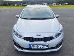 Grau Gebraucht 2017 Kia Ceed Limousine | 6.500 € (Superpreis)