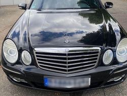 Schwarz Gebraucht 2008 Mercedes E320 Avantgarde Kombi | 10.000 €