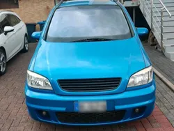 Blau Gebraucht 2005 Opel Zafira OPC Van / Kleinbus | 7.180 €