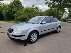 Reflexsilber metallic Gebraucht 2003 VW Passat Family Limousine | 1.500 € (Guter Preis)