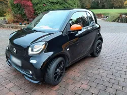 Schwarz Gebraucht 2016 Smart ForTwo Coupé Passion Coupé | 8.900 € (Fairer Preis)