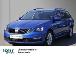 Blau Gebraucht 2020 Skoda Octavia Ambition Kombi | 16.780 € (Guter Preis)