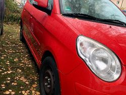Rot Gebraucht 2009 Kia Picanto 2 Kleinwagen | 2.500 €