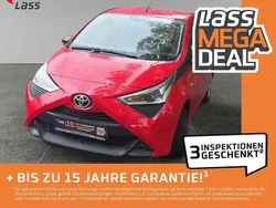 Rot Gebraucht 2021 Toyota Matrix Limousine | 11.480 €