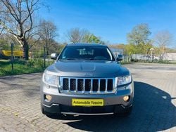 Grau Gebraucht 2012 Jeep Grand Cherokee Overland SUV | 9.499 € (Fairer Preis)