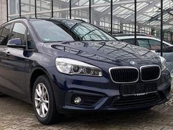 Blau Gebraucht 2016 BMW 218 Gran Tourer Van / Kleinbus | 9.780 € (Fairer Preis)