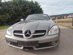 Grau Gebraucht 2009 Mercedes SLK200 Cabrio | 14.500 € (Fairer Preis)