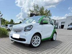 Weiß Gebraucht 2017 Smart ForTwo Electric Drive Cabrio | 6.700 € (Superpreis)